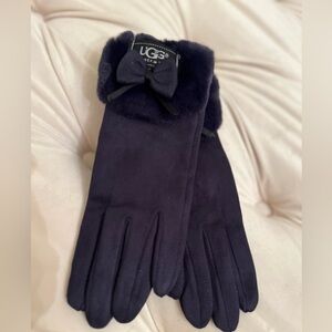 UGG GLOVES  MIDNIGHT BLUE NWT